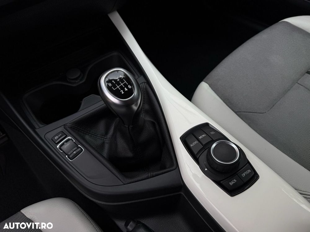 BMW Seria 1 - 29