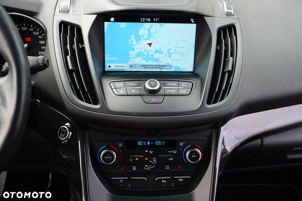 Ford Kuga 1.5 EcoBoost 2x4 Titanium - 33