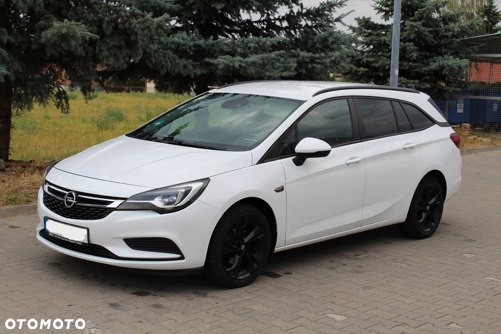 Opel Astra 1.6 CDTI Elite S&S - 3