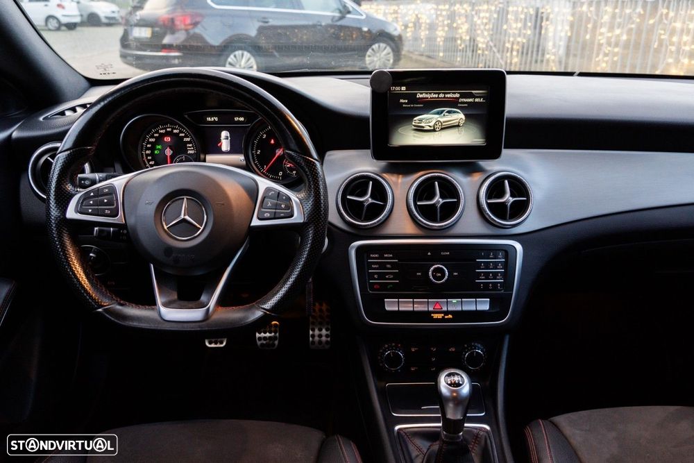 Mercedes-Benz CLA 180 d Shooting Brake AMG Line - 8