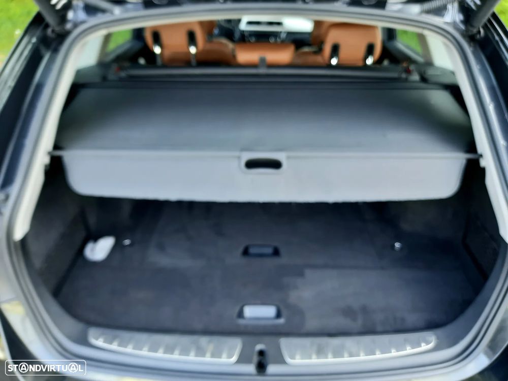 BMW 320 d Aut. Sport Line - 10
