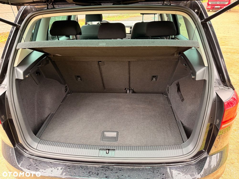 Volkswagen Golf Sportsvan - 17