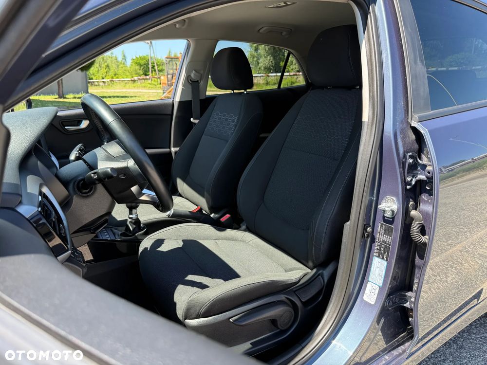 Kia Rio 1.2 Business Line - 4