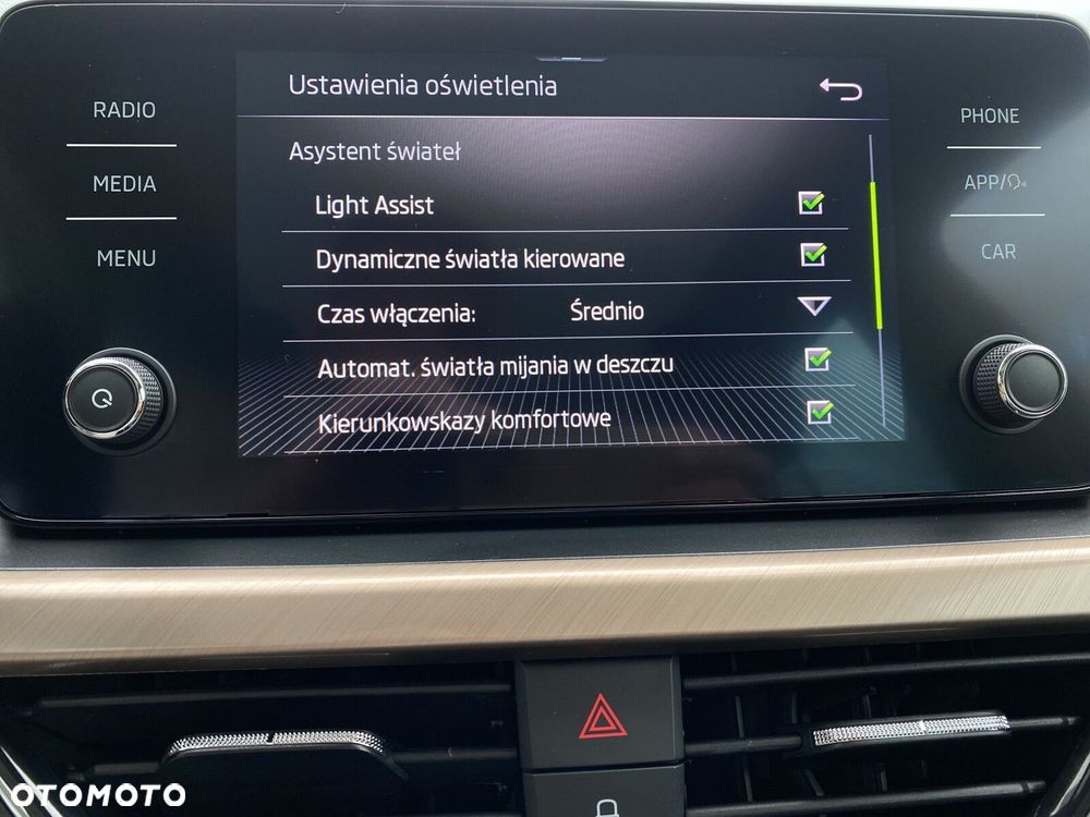 Skoda Scala 1.0 TSI Style - 28