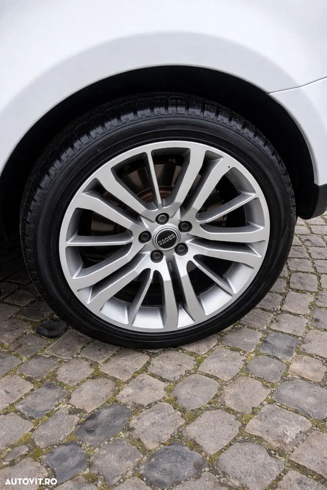 Land Rover Range Rover Sport 3.0 TDV6 HSE - 13