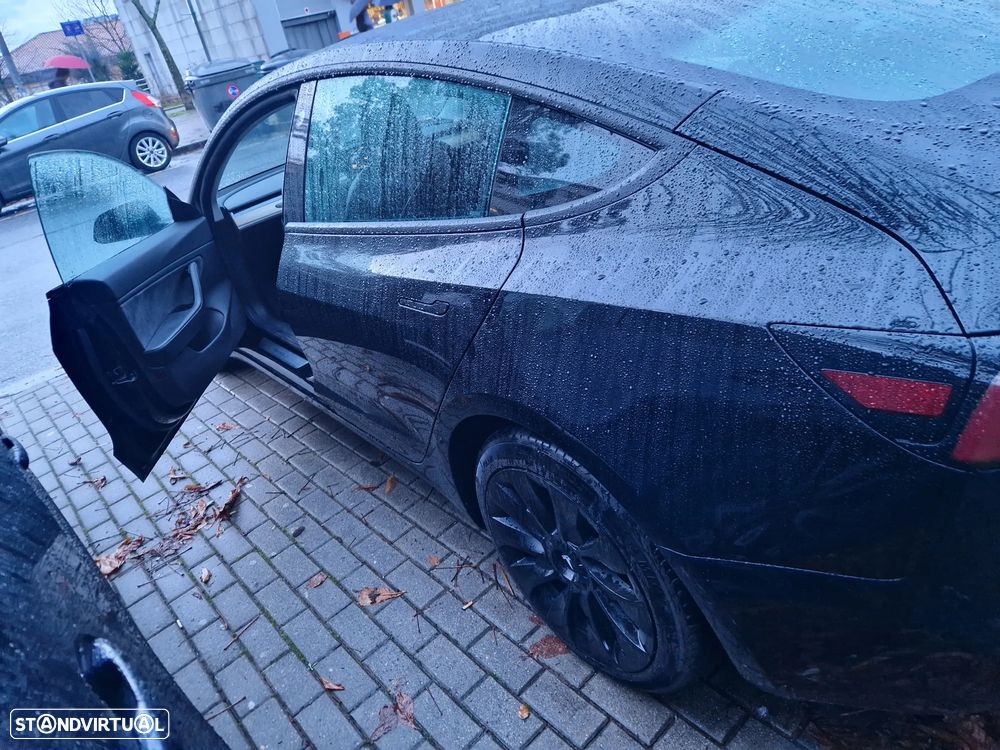 Tesla Model 3 Standard Range Plus RWD - 2