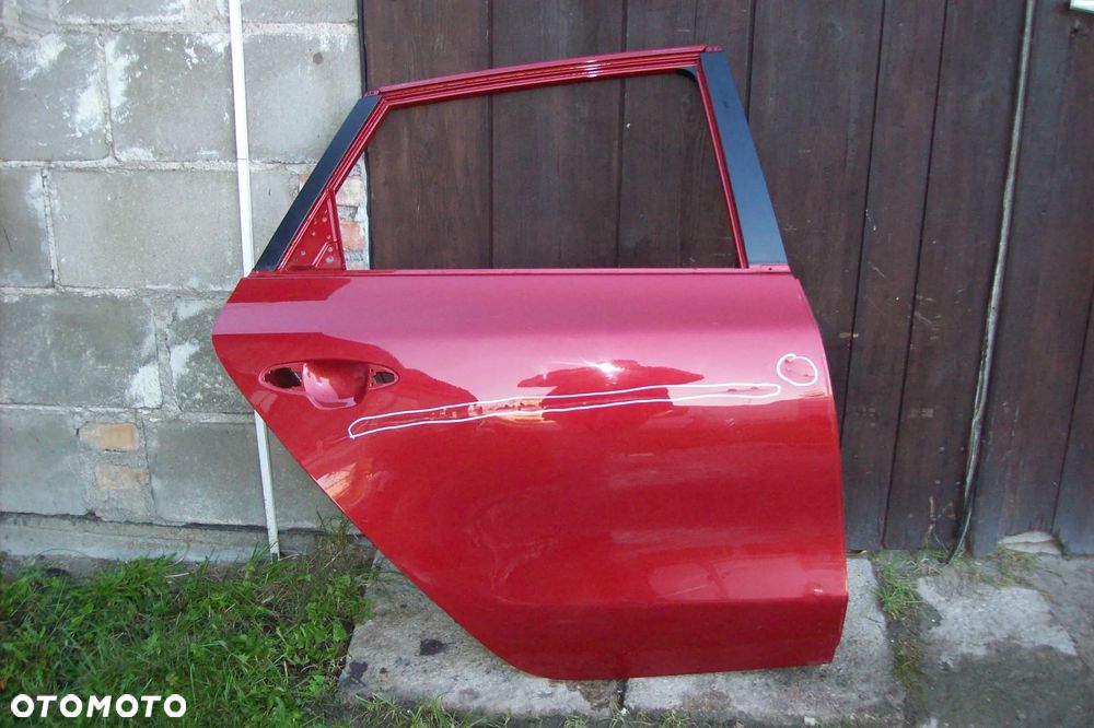 DRZWI TYLNE PRAWE KIA CEED III HB. - 1