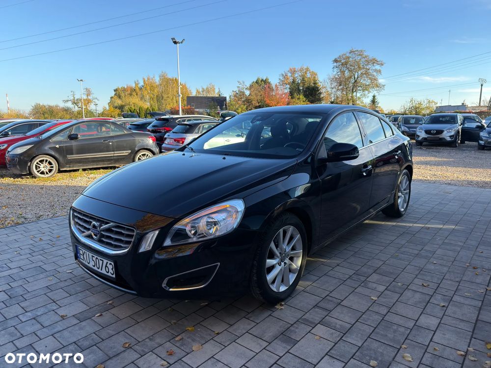 Volvo S60 D3 Momentum - 21