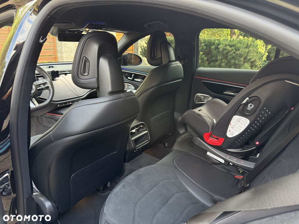 Mercedes-Benz E-Class 2024 photo 4