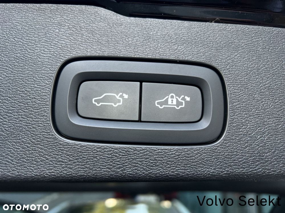 Volvo V60 Cross Country - 23