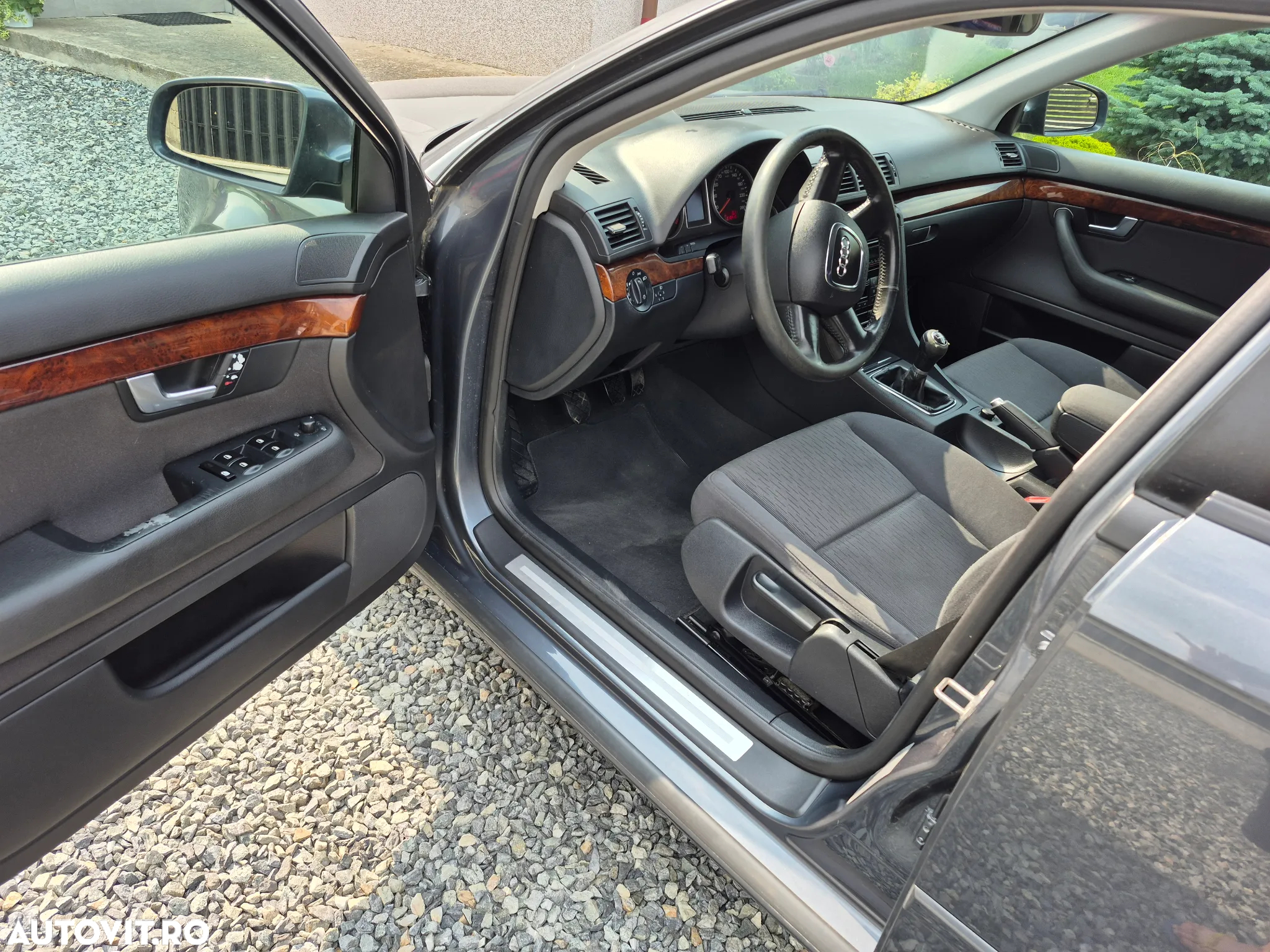 Audi A4 Avant 2.0 TDI - 7