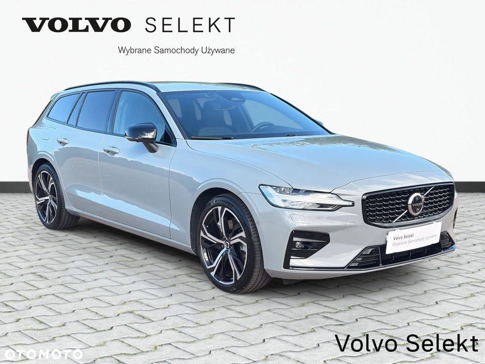 Volvo V60 B4 B Plus Dark - 4