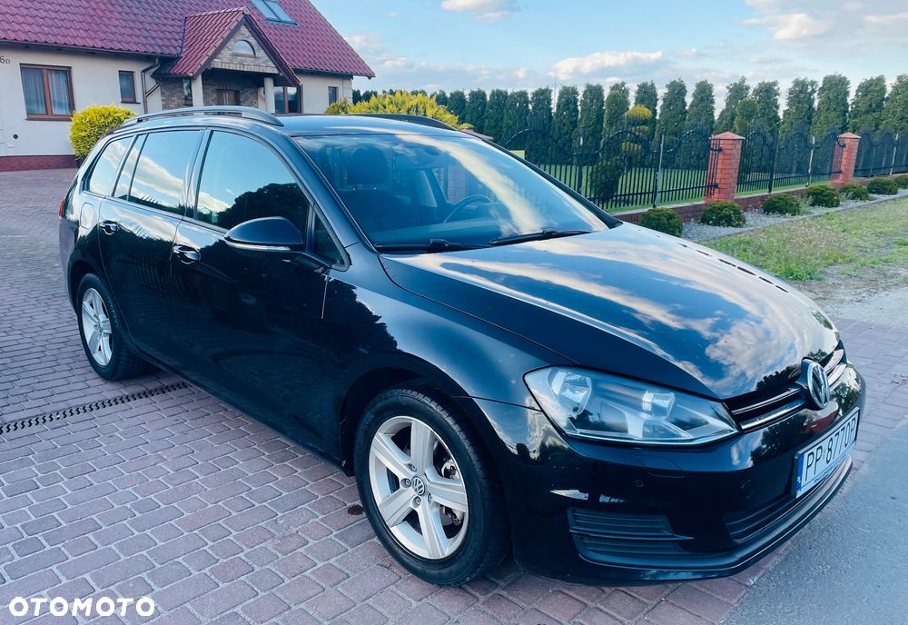 Volkswagen Golf 1.2 TSI BMT Trendline Perfectline - 4