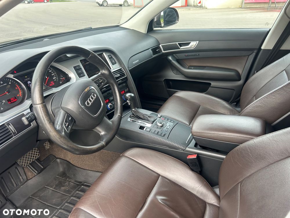 Audi A6 Allroad - 12