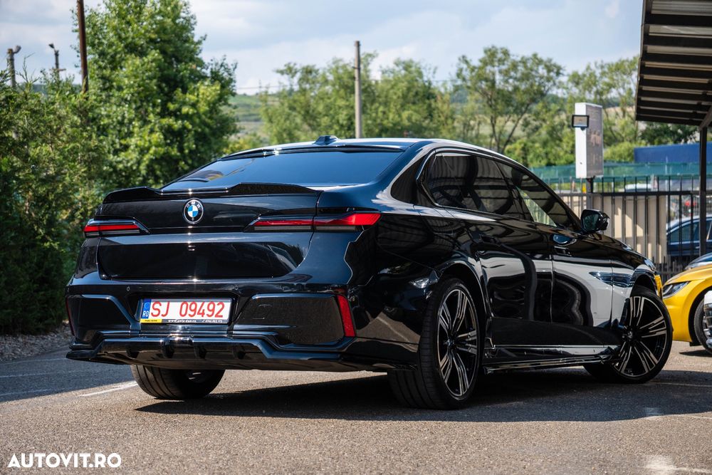 BMW Seria 7 - 6