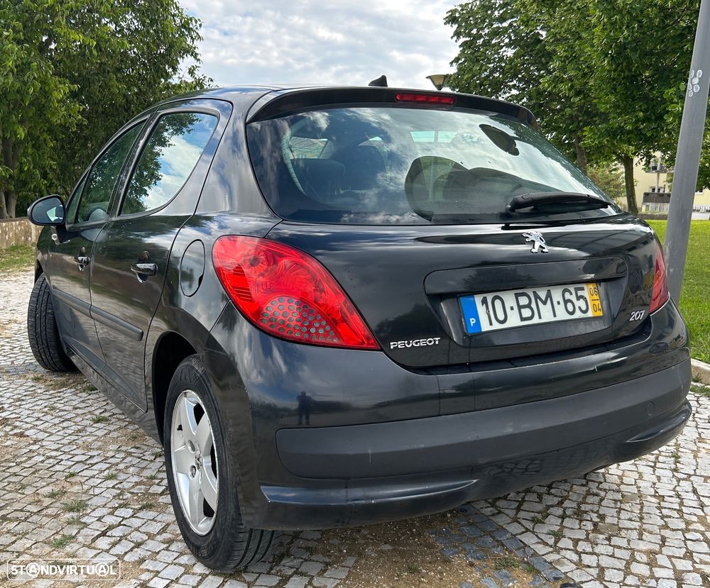Peugeot 207 1.4 HDi Premium - 11