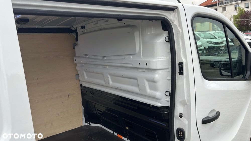Renault Trafic - 8