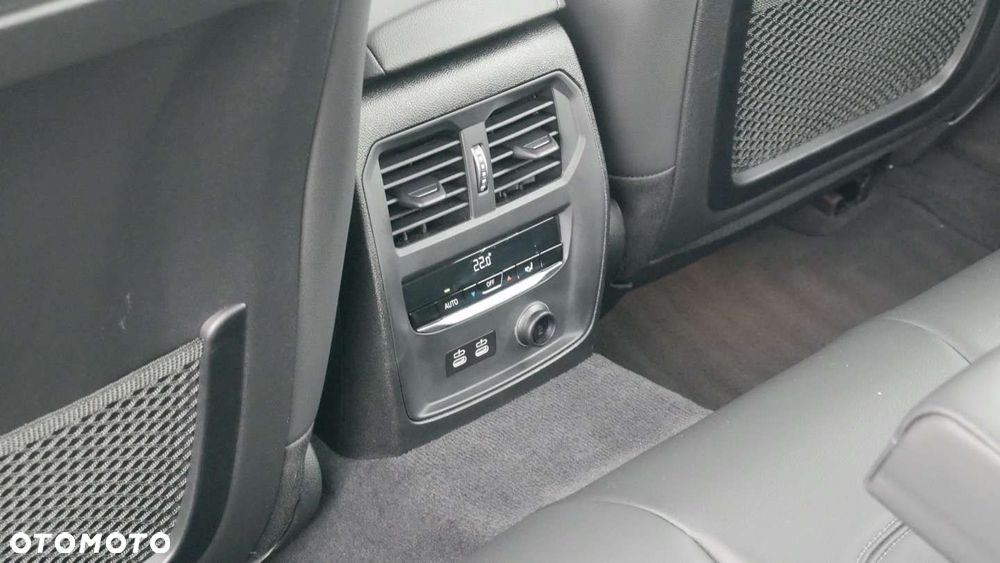 BMW Seria 3 - 24