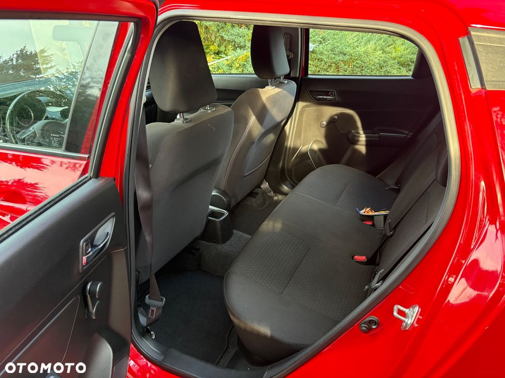 Suzuki Swift - 8