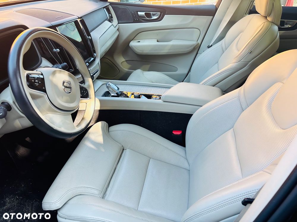 Volvo XC 60 B6 B AWD Ultimate Bright - 5