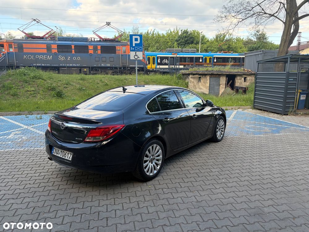 Opel Insignia - 11