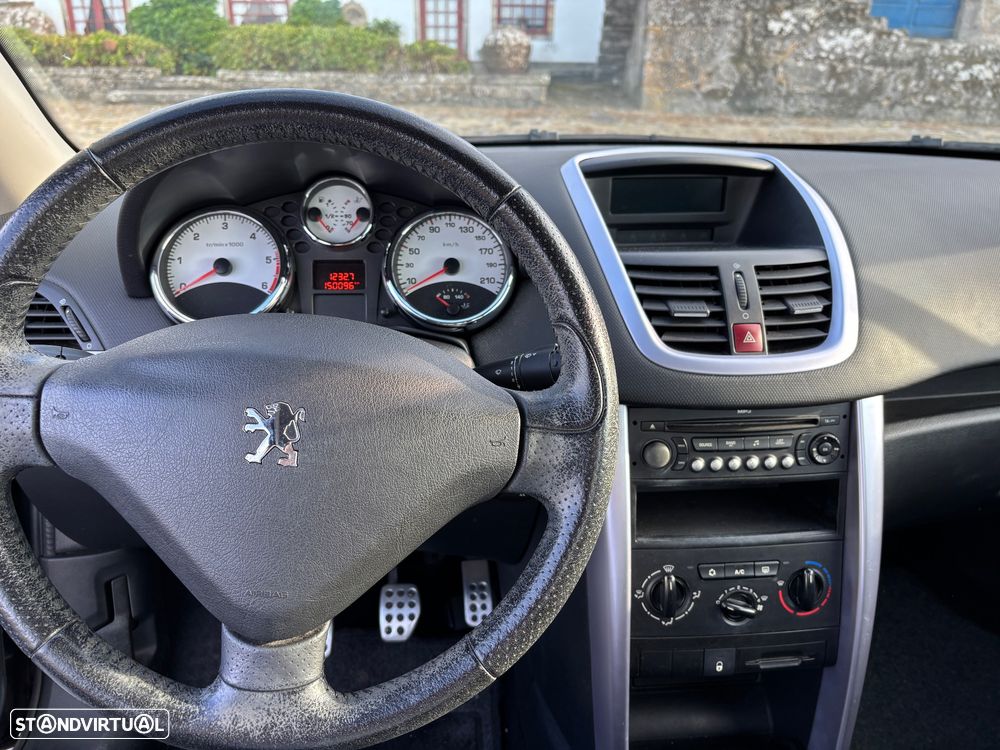 Peugeot 207 CC 1.6 HDi FAP - 7