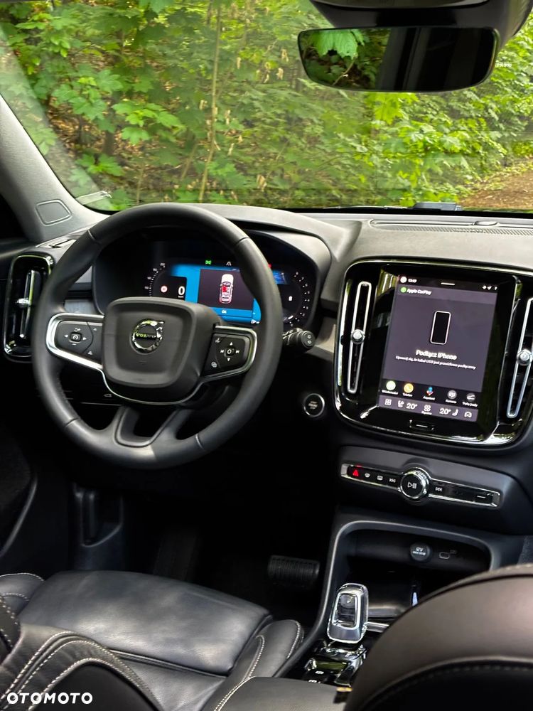 Volvo XC 40 B5 AWD Ultimate Dark - 15