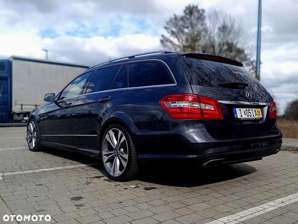 Mercedes-Benz Klasa E 500 7G-TRONIC Avantgarde - 3