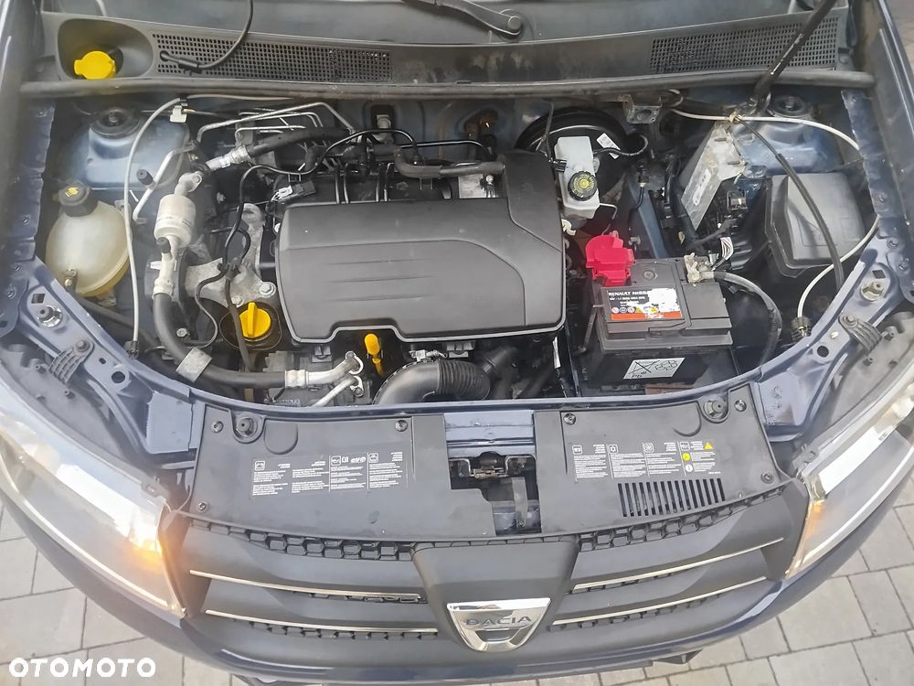 Dacia Sandero 1.2 16V 75 Laureate - 26