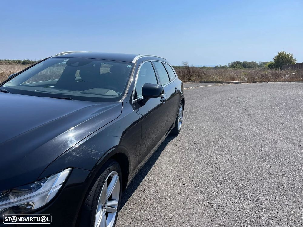 Volvo V90 2.0 D4 Momentum Geartronic - 2