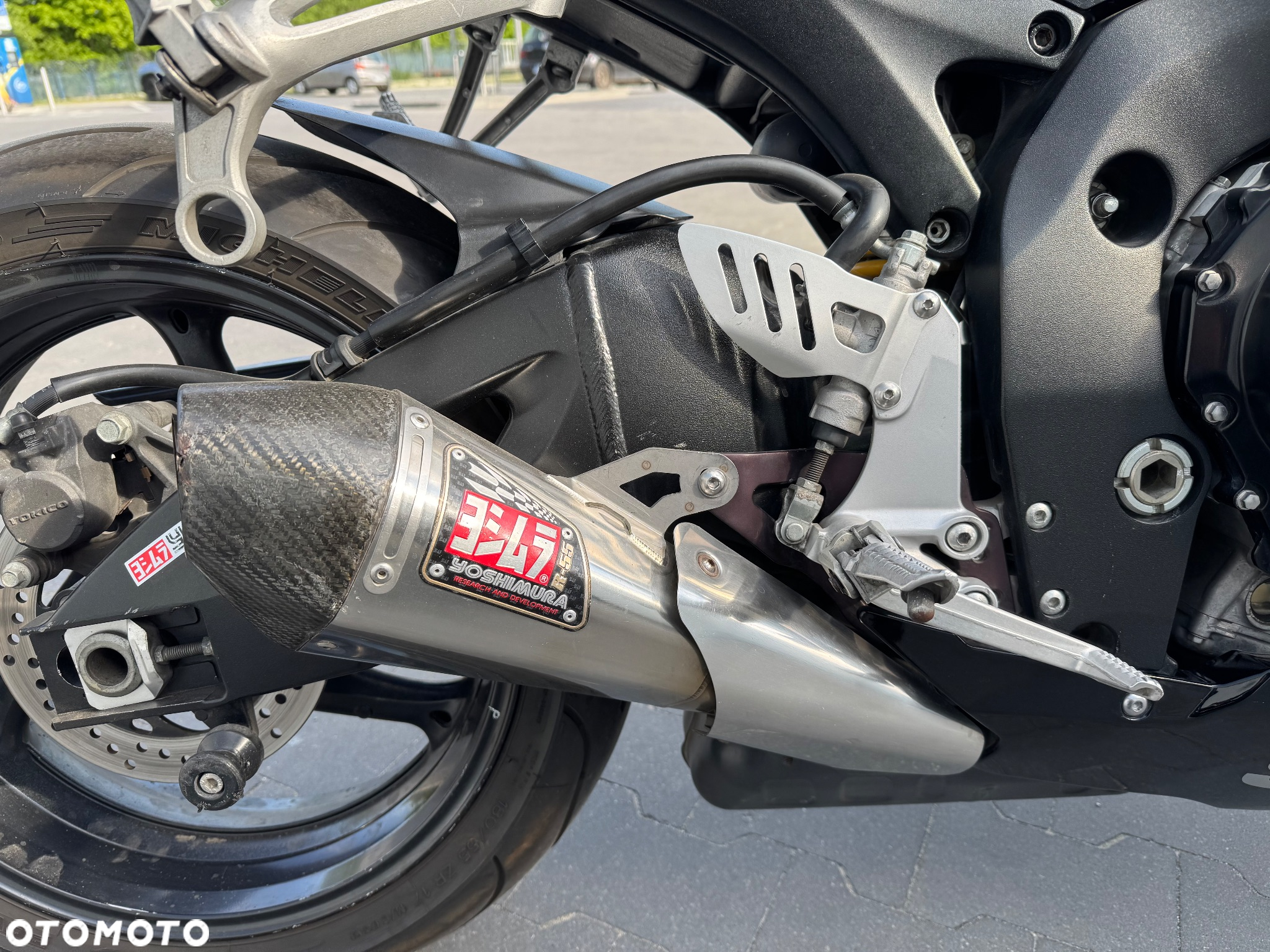 Suzuki GSX-R - 11