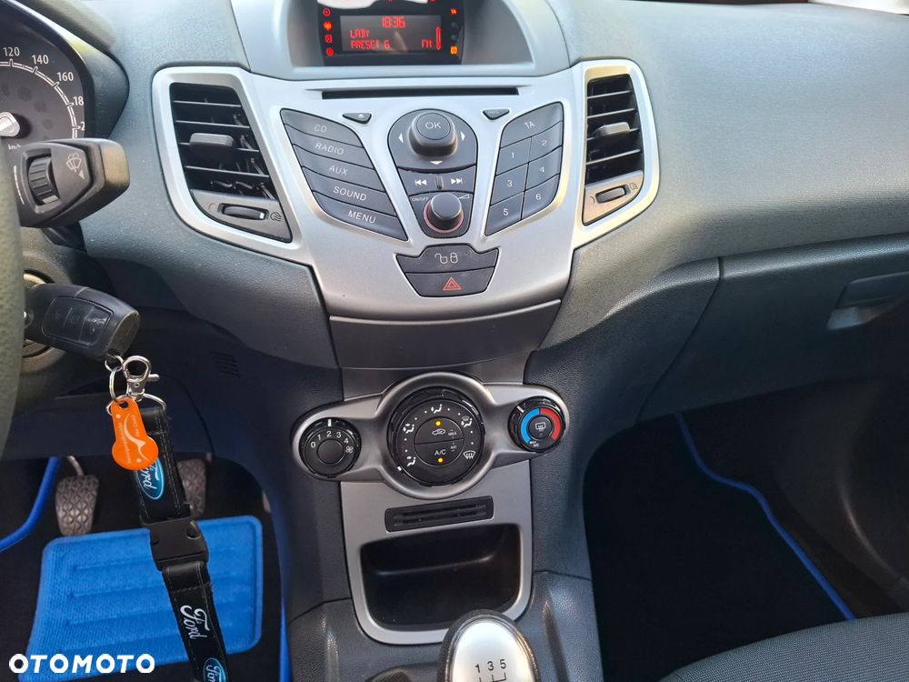 Ford Fiesta 1.25 Gold X EU5 - 26