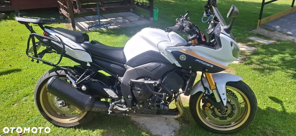 Yamaha FZ8 - 2