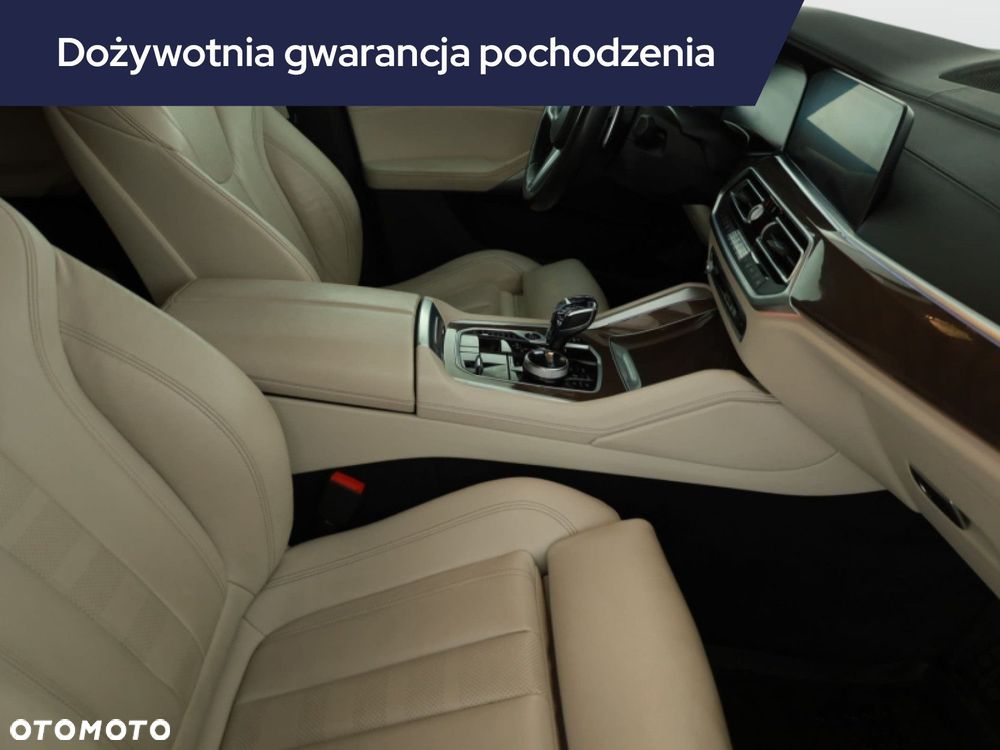 BMW X6 - 9