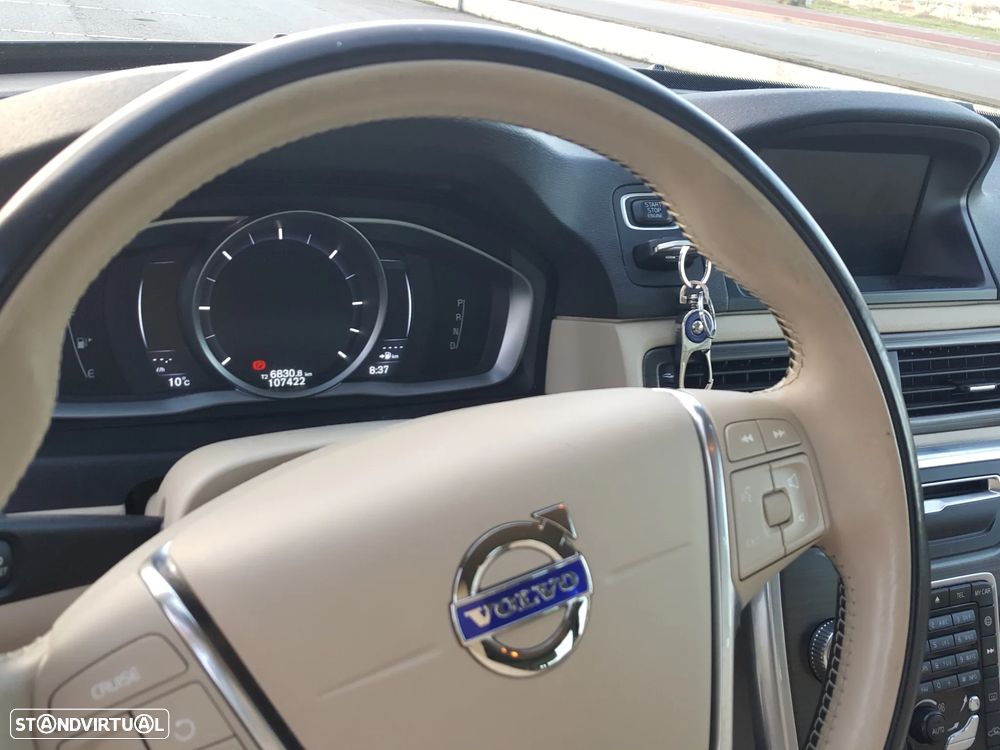 Volvo XC 70 D4 Geartronic Momentum - 1