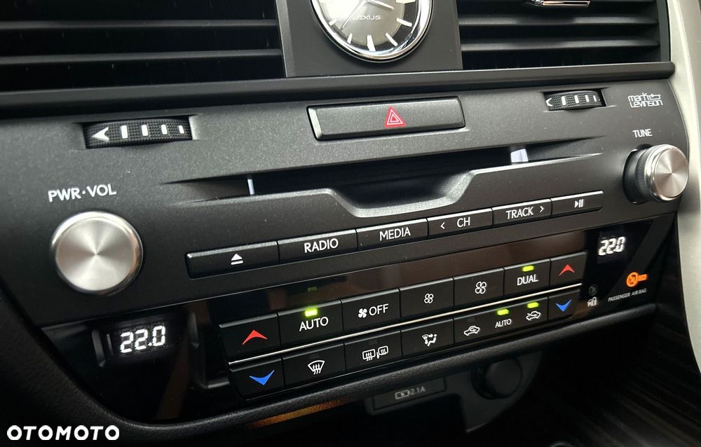 Lexus RX 450h Omotenashi - 19