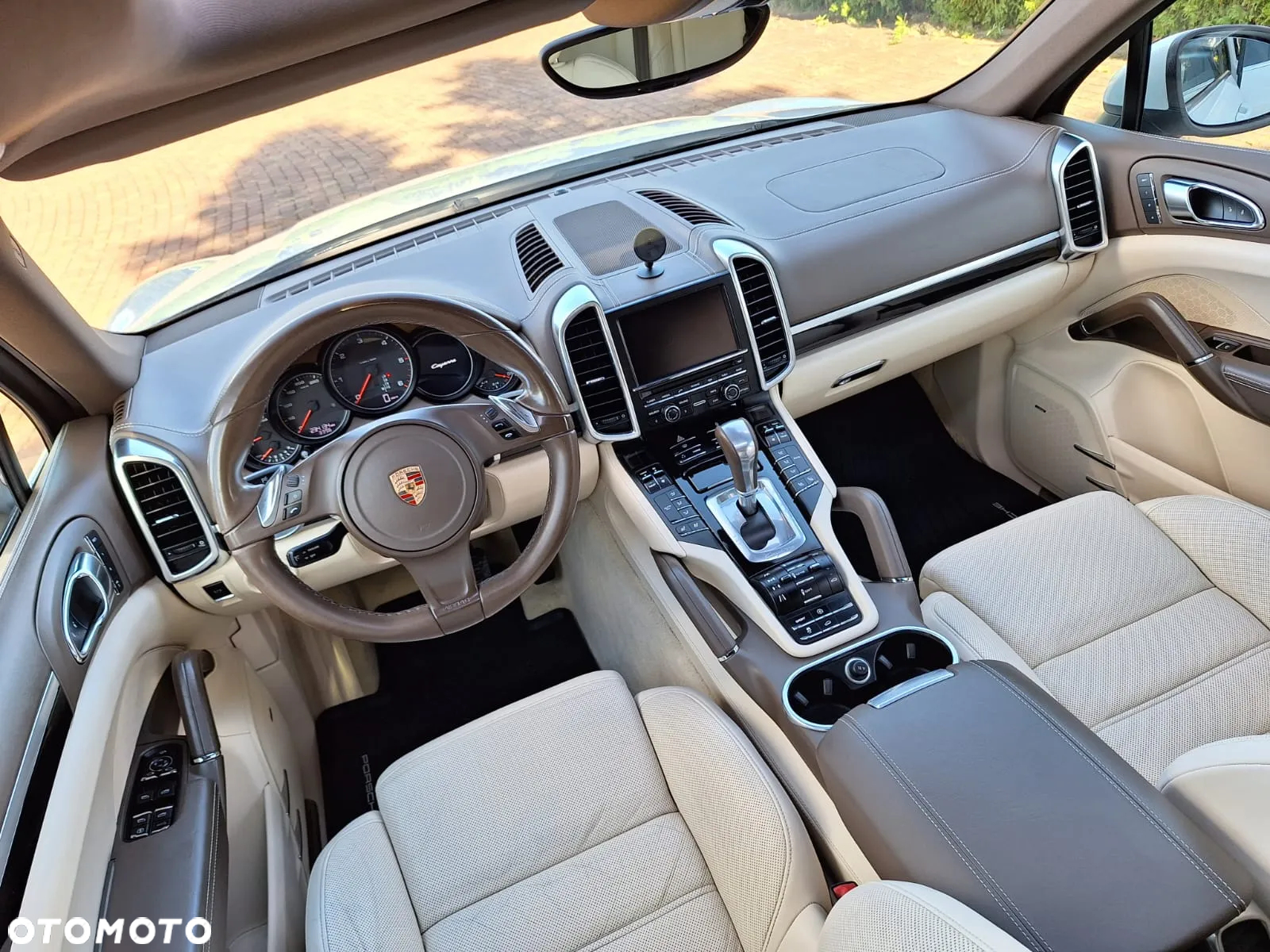 Porsche Cayenne - 8