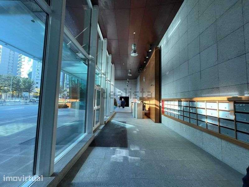 Apartamento T2 para arrendar em Expo central - Grande imagem: 2/12