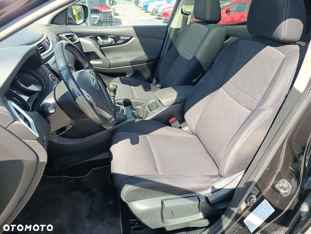 Nissan Qashqai 1.2 DIG-T N-Connecta - 8