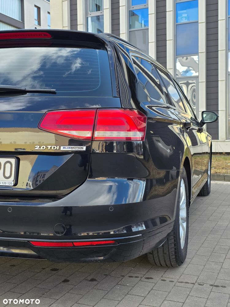 Volkswagen Passat - 10