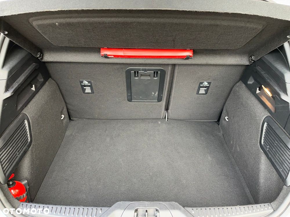 Ford Focus - 17
