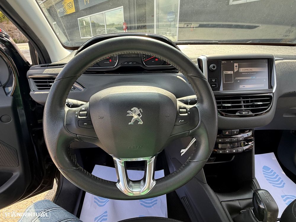 Peugeot 208 1.2 PureTech Style - 56