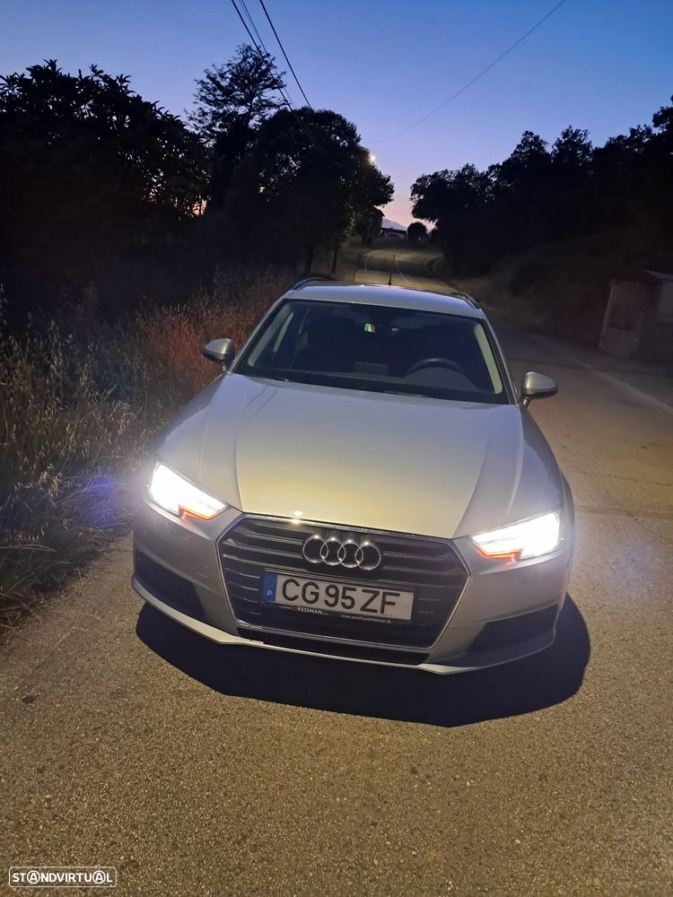 Audi A4 Avant 40 TDI S tronic - 7