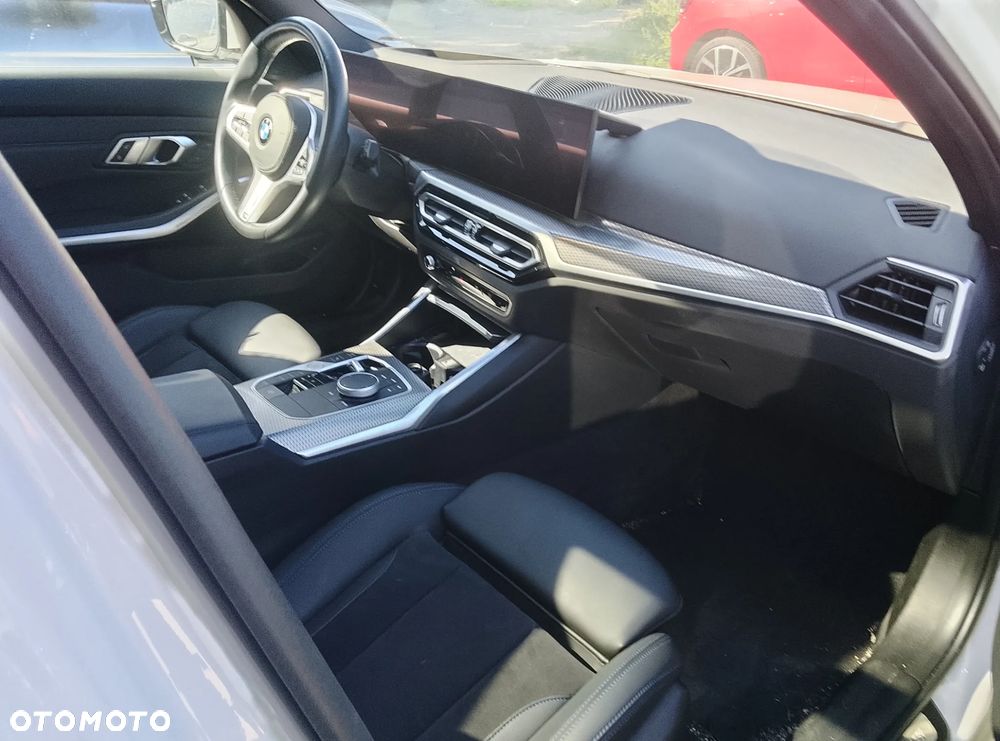 BMW Seria 3 - 17