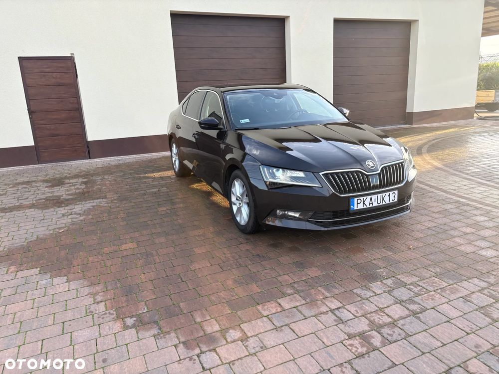 Skoda Superb 1.6 TDI DSG Style - 2