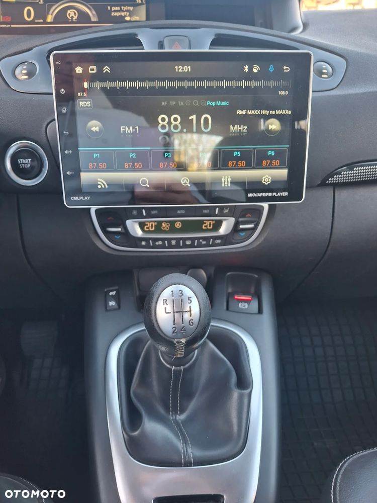 Renault Scenic - 13