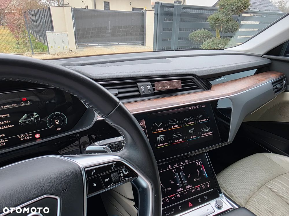 Audi e-tron 55 Quattro - 7