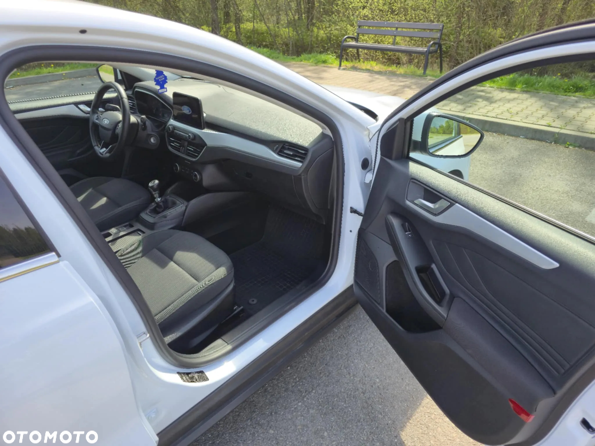 Ford Focus 1.5 EcoBlue Active - 4