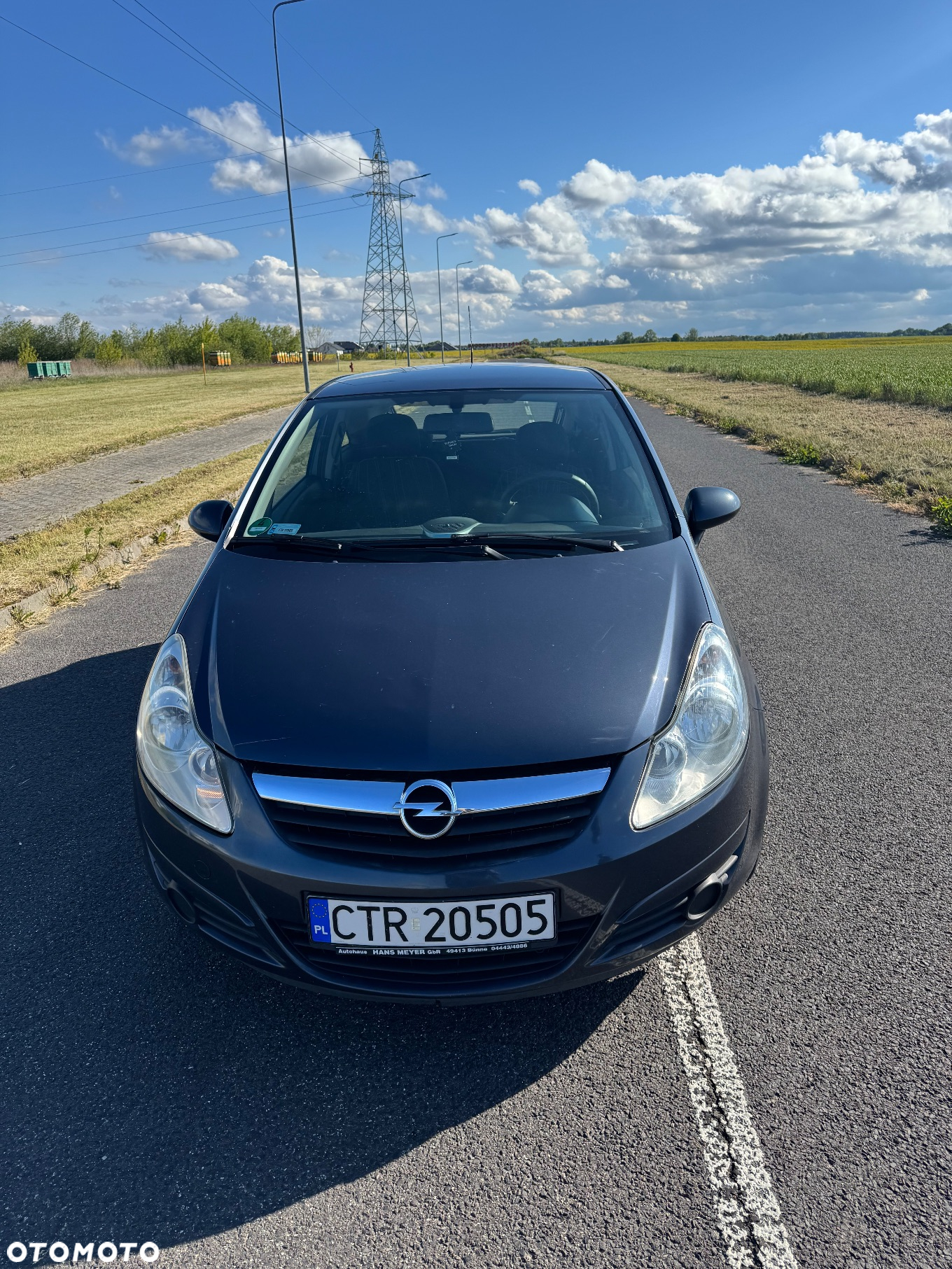 Opel Corsa 1.2 16V Cosmo - 2