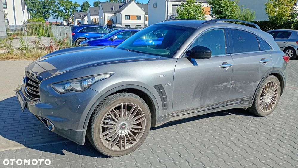 Infiniti QX70 3.0d AWD S Premium, 2014